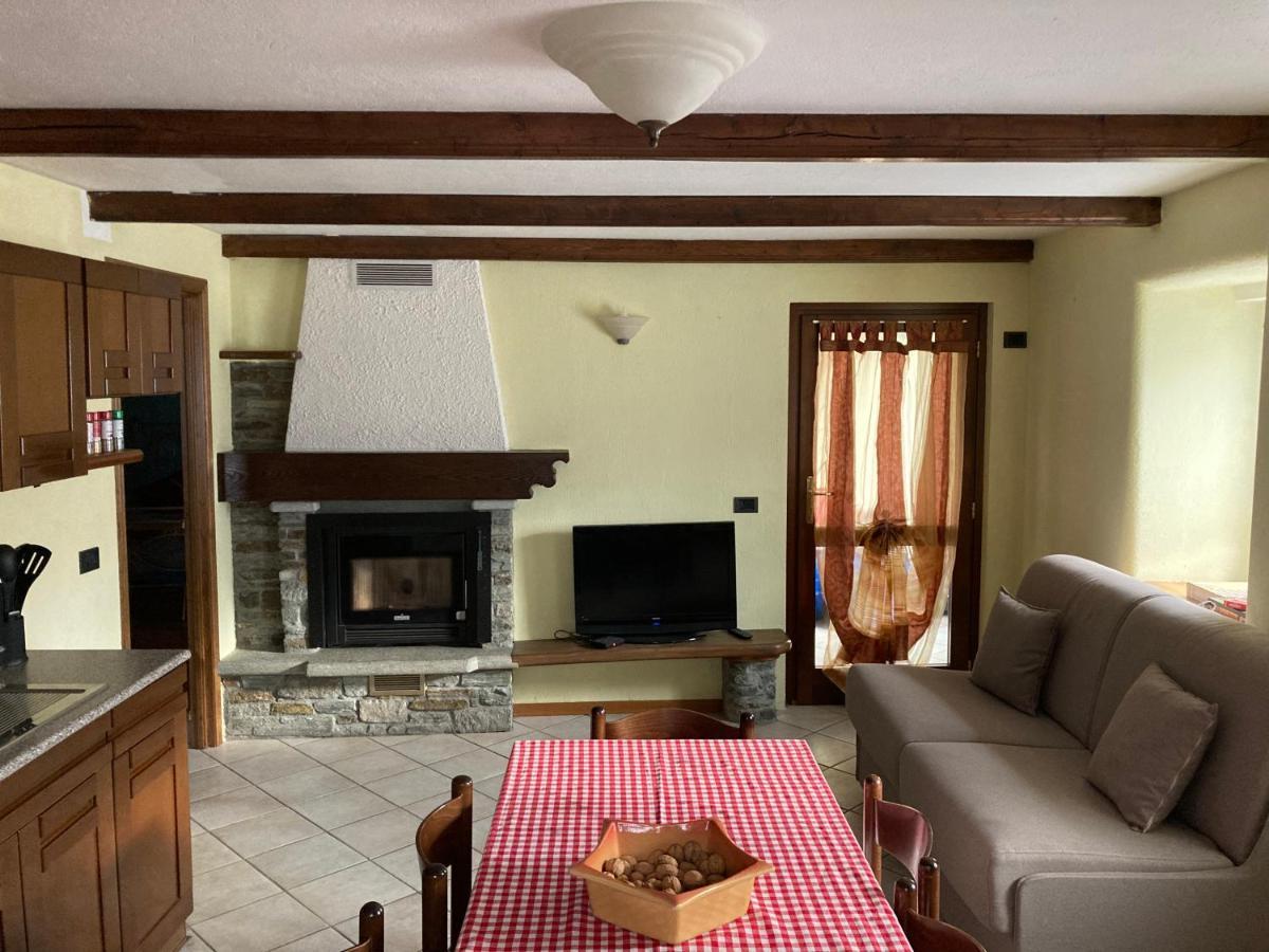 Lo Sondzo - Il Sogno Apartamento Nus Exterior foto